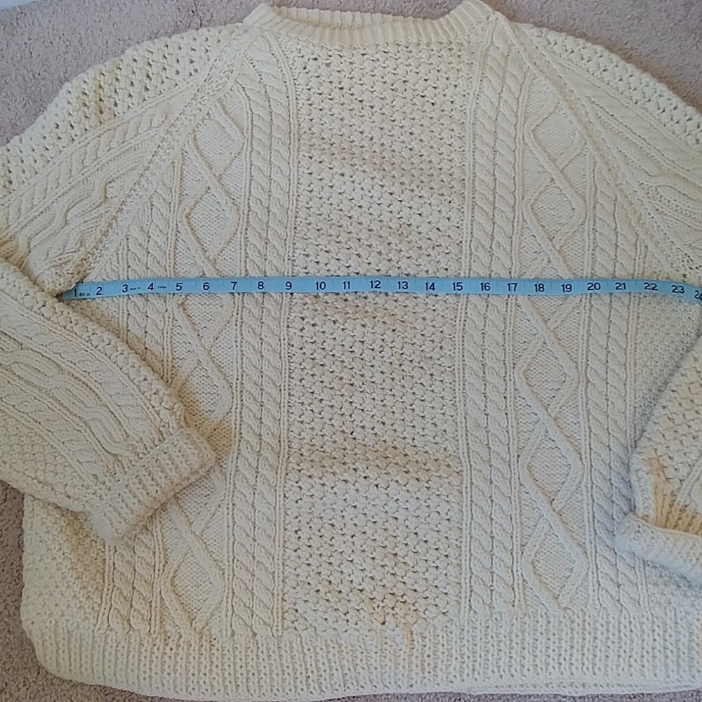 Irish wool Fisherman's sweater handknit vintage